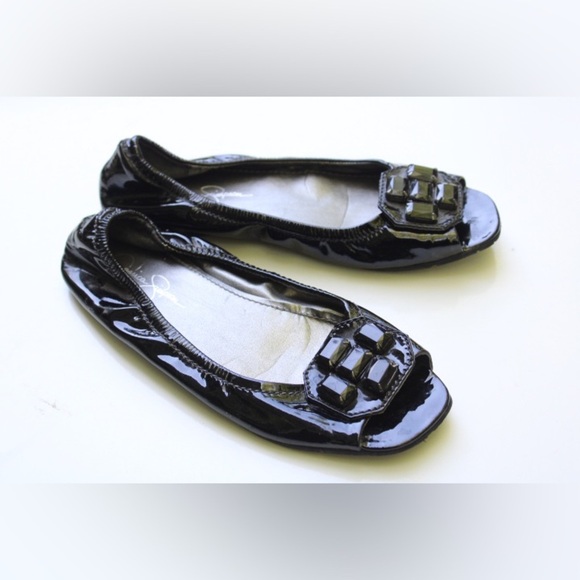 Jessica Simpson peep toe flats - Picture 1 of 11